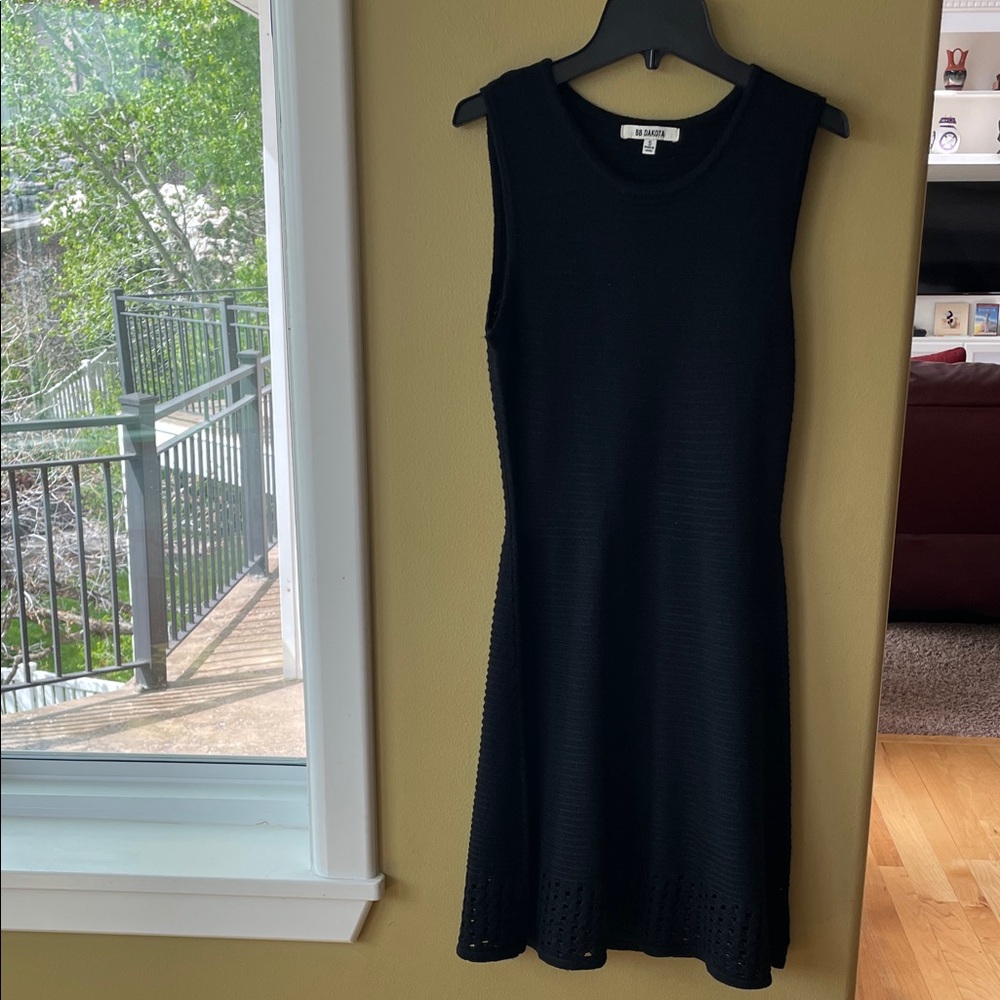 NWOT BB Dakota Black Sleeveless Midi Knit Dress